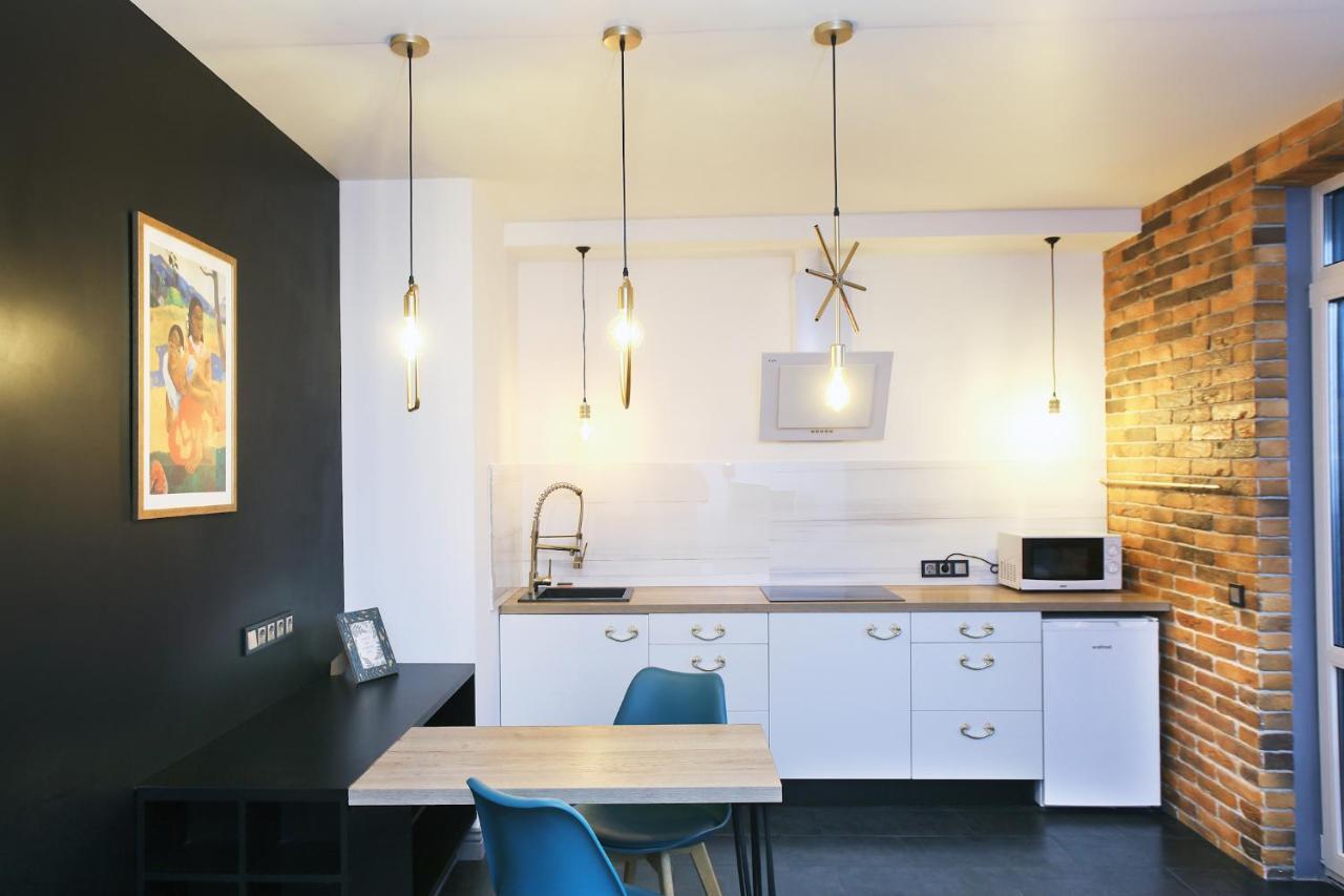 Allurapart Nivky Apartment Kyiv Exterior photo